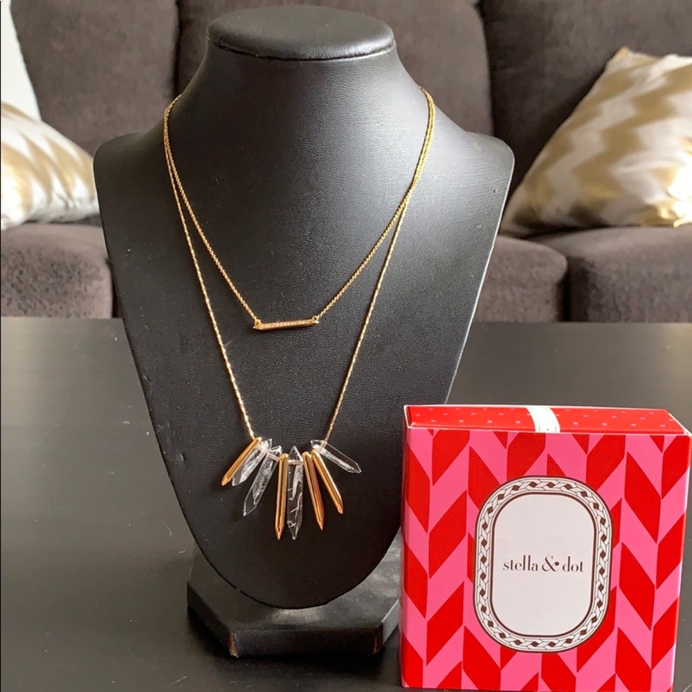 Stella & dot rebel cluster necklace